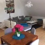 Modernisierte Mit Balkon By Interhome Apartamento