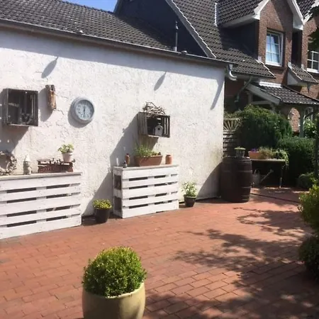 Modernisierte Mit Balkon By Interhome *
