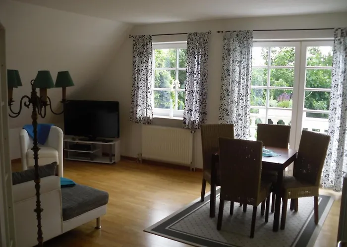 Modernisierte Mit Balkon By Interhome * Šlesvik